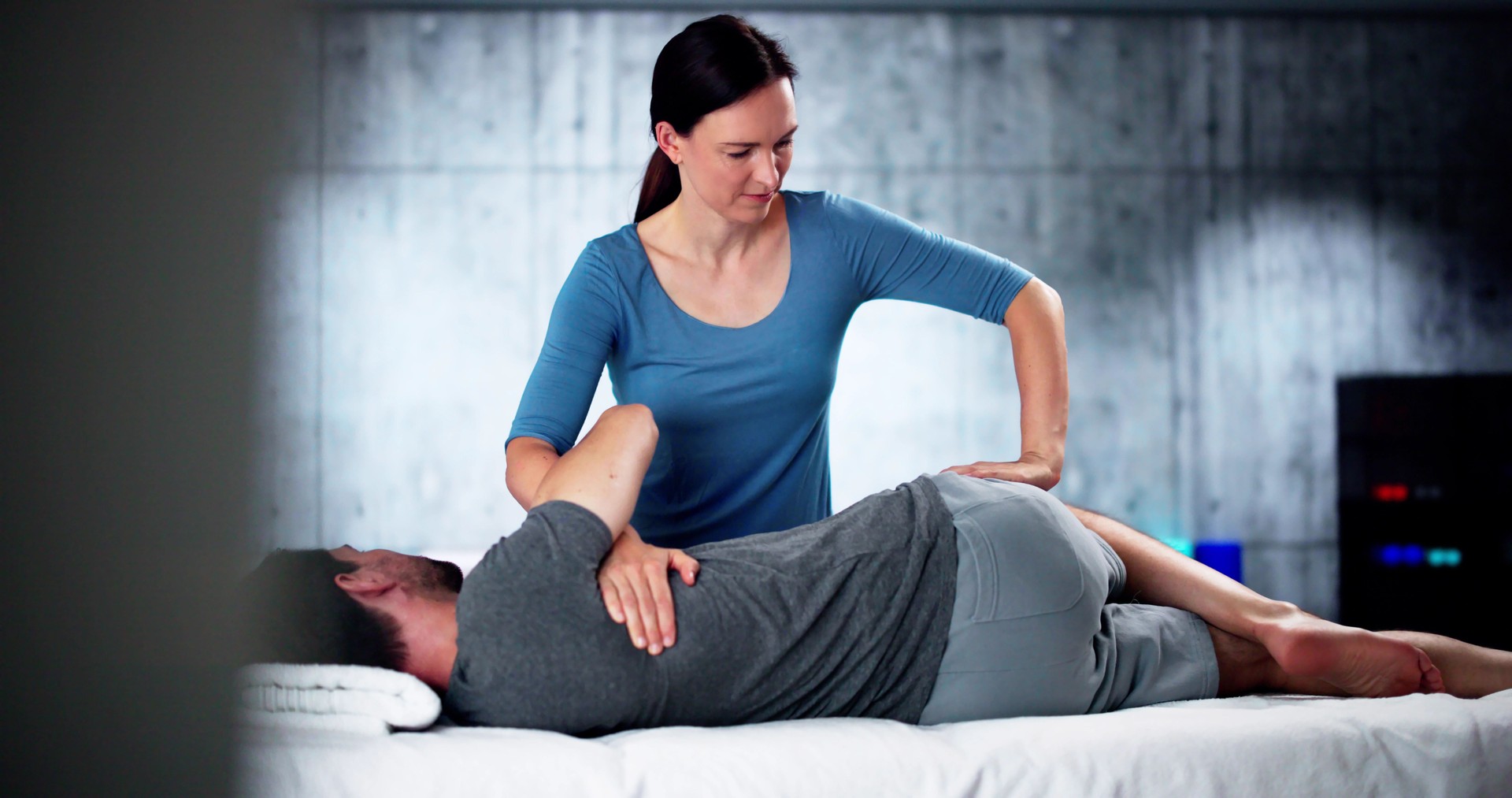 Shiatsu Orthopaedics Physio Massage
